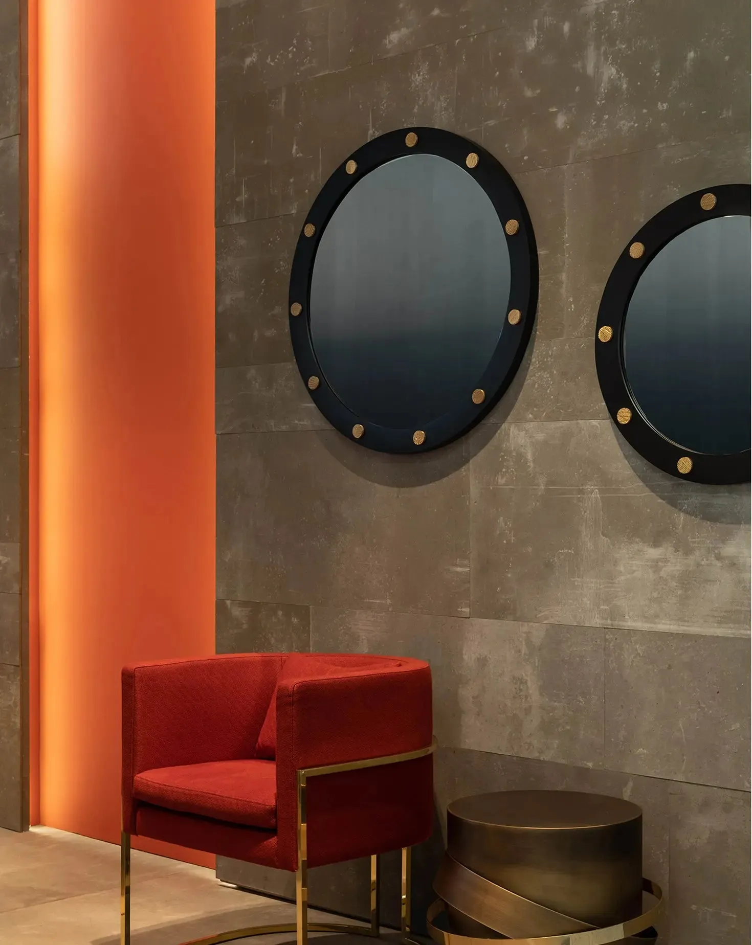 Cluster Round Mirror