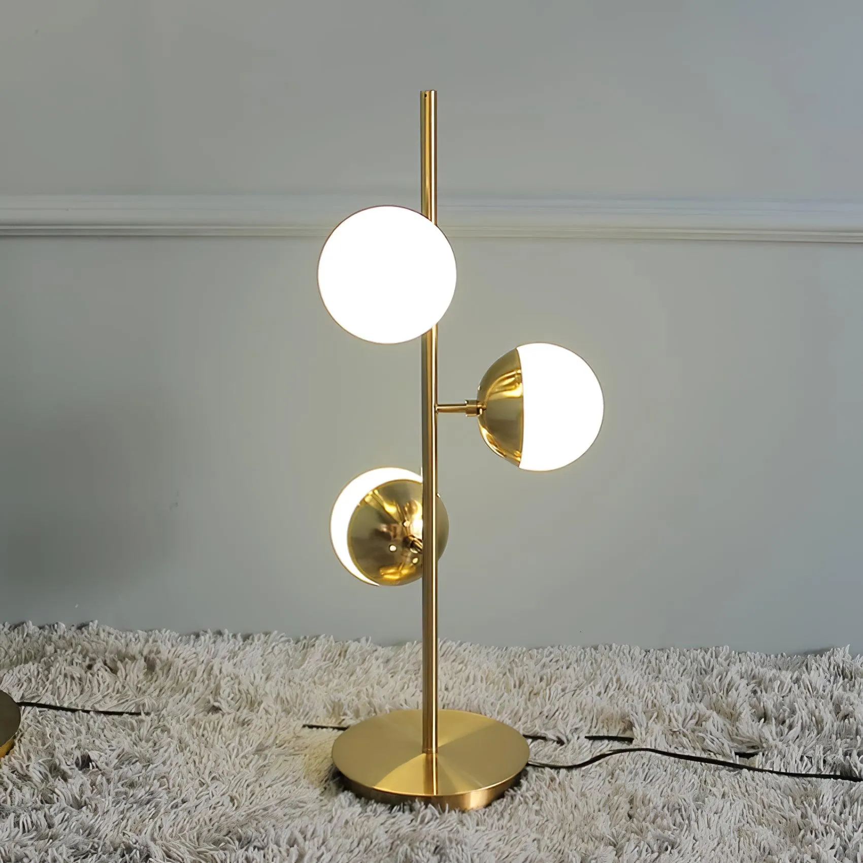 Doppler LED Tree Lamp