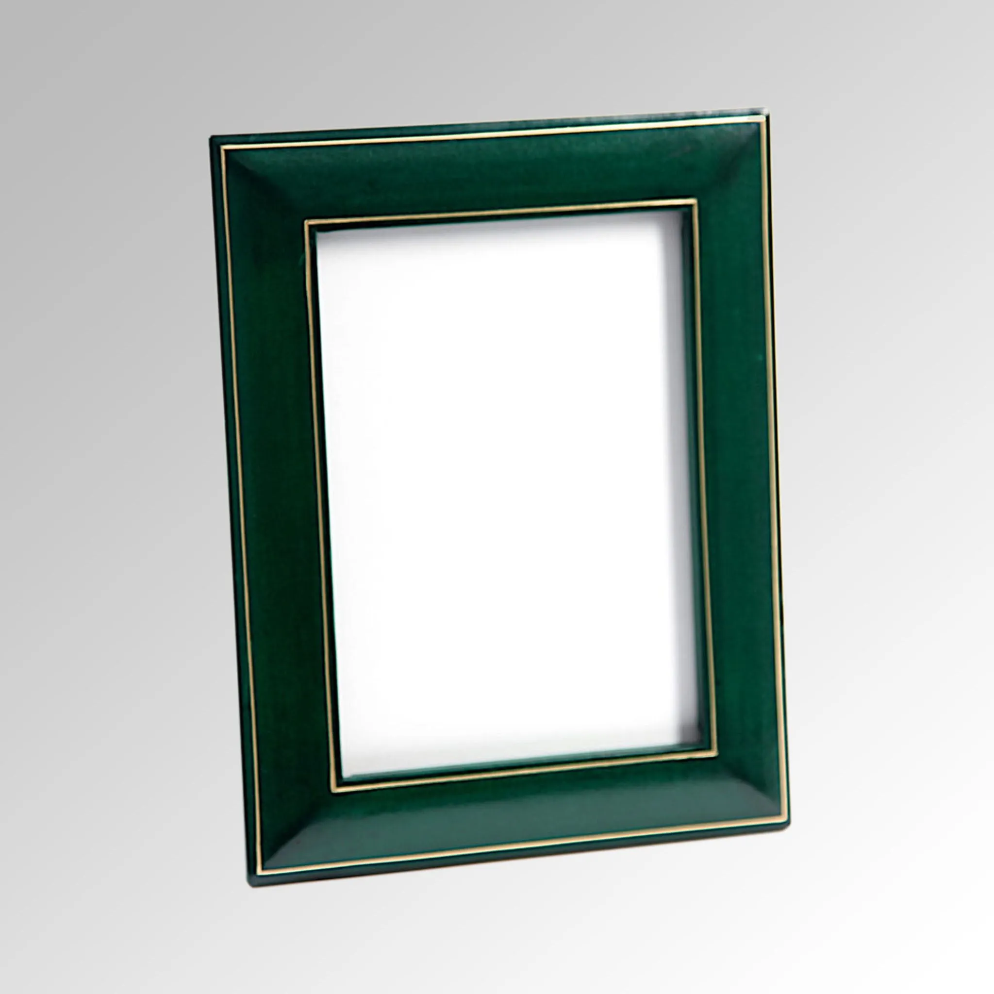 LEATHER 4” x 6” PHOTO FRAME