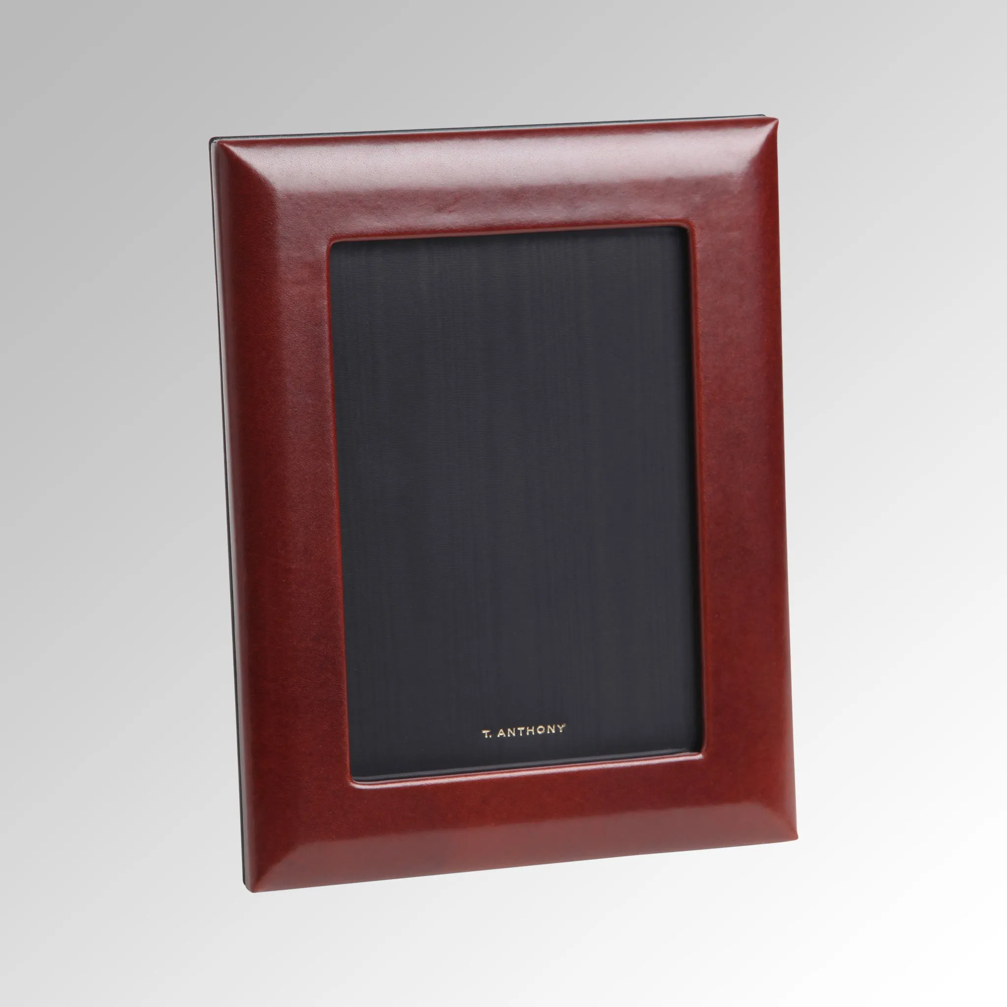 LEATHER 4" X 6" EASEL FRAME