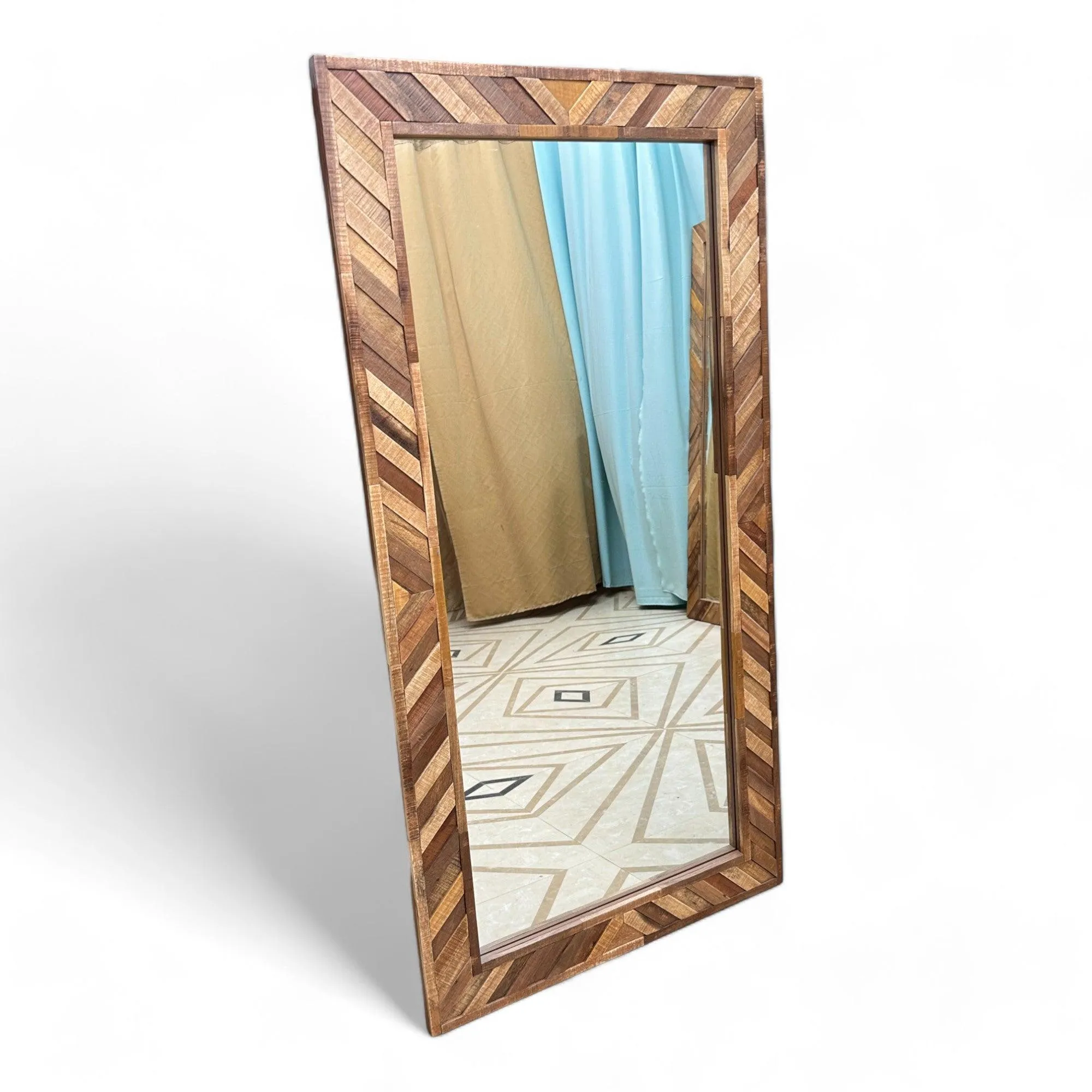 Wooden Twist Nuzzle Traditional Rectangular Hand-Carved Mango Wood Decorative Wall Standing Frame (60 x 30 inch)